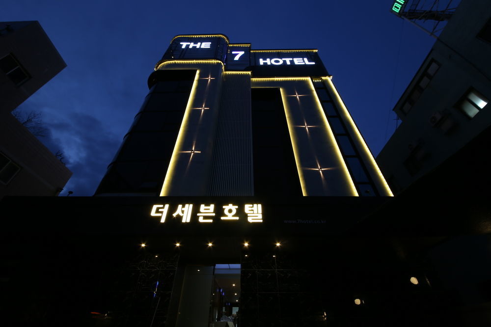 더세븐 호텔 포항 외부 사진